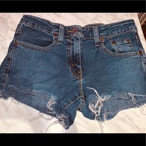 Levi’s shorts